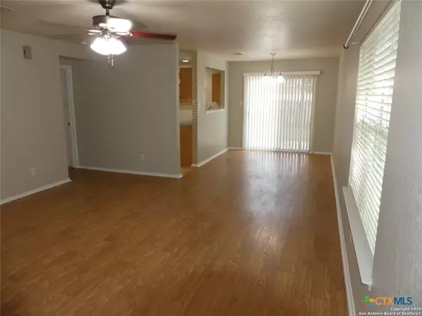Cibolo, TX 78108,117 LONGHORN WAY
