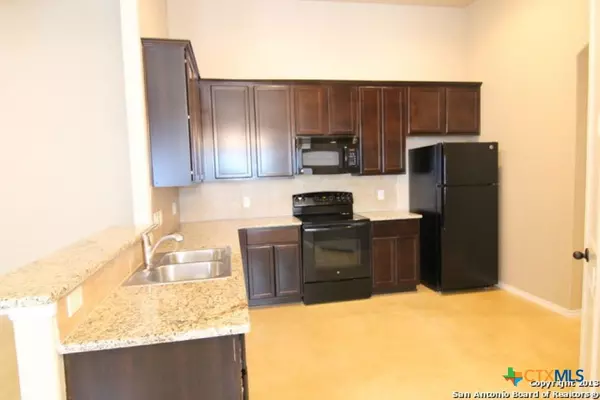 New Braunfels, TX 78130,260-262 Rosalie DR