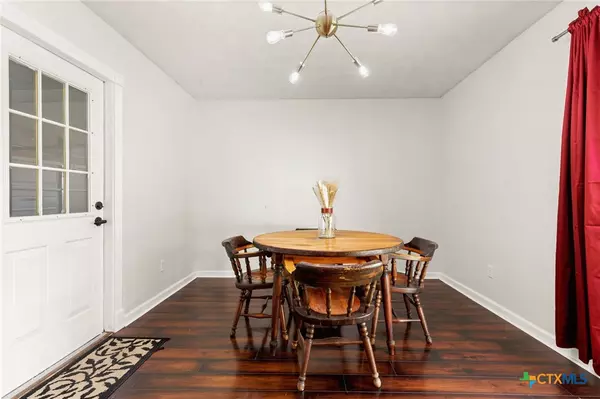 New Braunfels, TX 78130,1232 Rivercrest DR