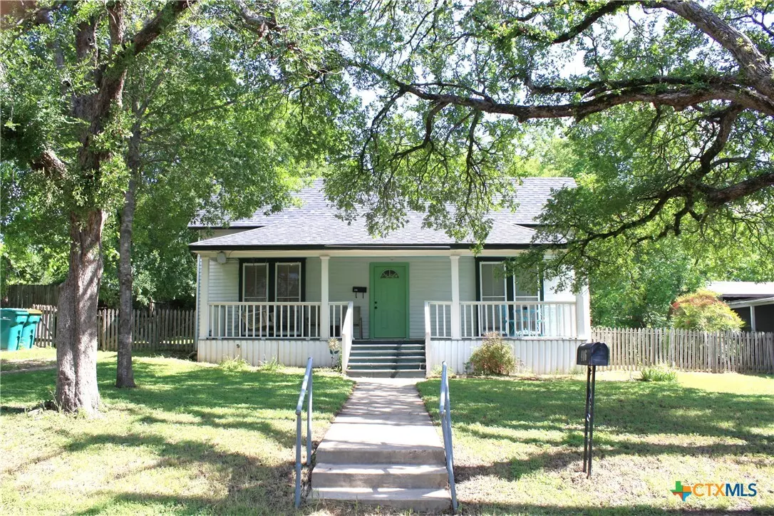 Belton, TX 76513,406 E 9th AVE