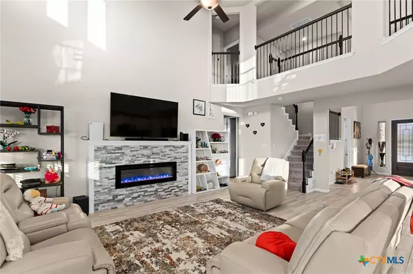 Killeen, TX 76542,7600 Silver