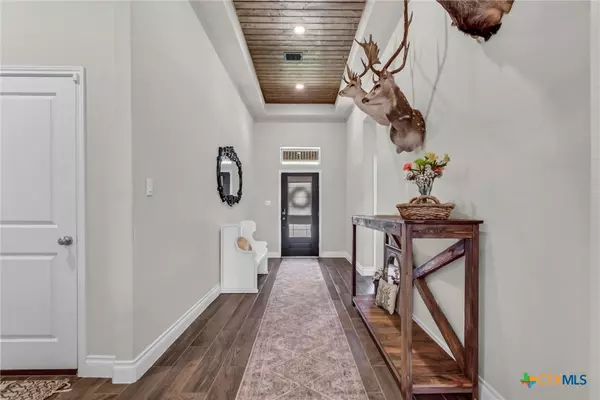 Seguin, TX 78155,2977 Grove WAY