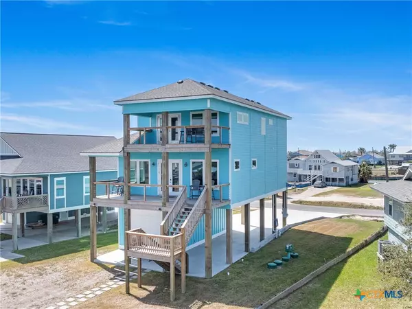 Rockport, TX 78382,125 Lakeview RD
