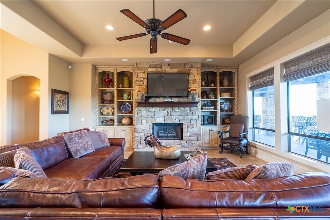 Spring Branch, TX 78070,220 River RDG