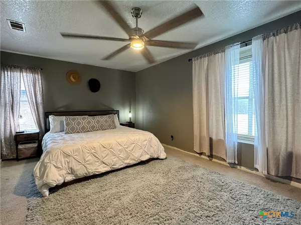 Killeen, TX 76543,1817 Dusk Dr