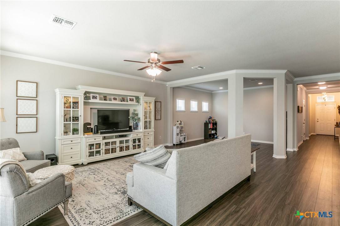 Temple, TX 76502,611 Hawks Shadow DR