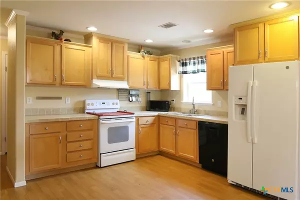 Belton, TX 76513,128 Grace