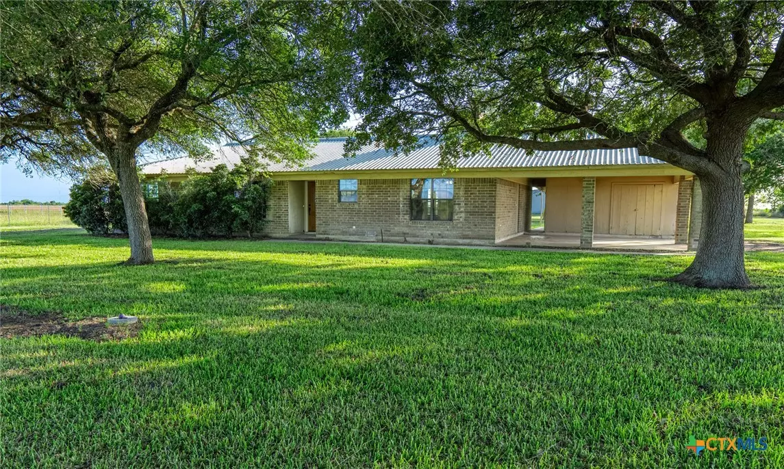 Victoria, TX 77905,1170 Johnson RD