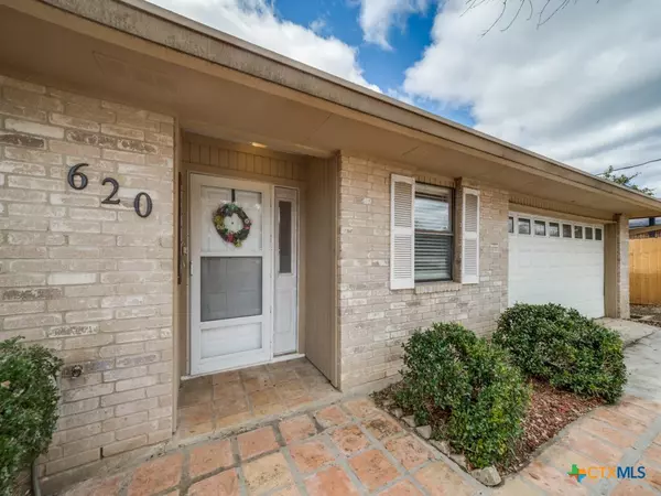Canyon Lake, TX 78133,620 Lake Island DR