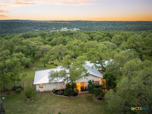 276 Eden Ranch DR, Canyon Lake, TX 78133