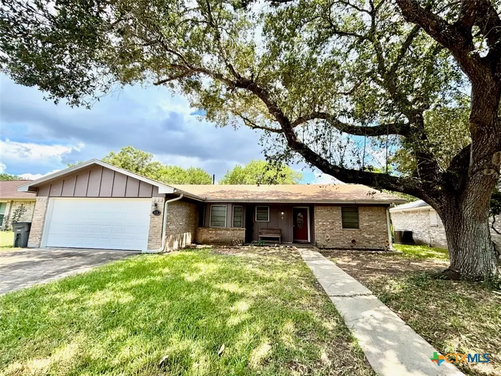 Victoria, TX 77901,111 Lexington LN
