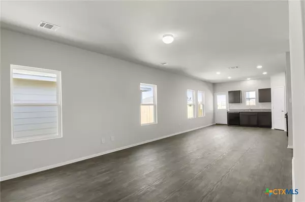 Maxwell, TX 78656,274 Jade WAY