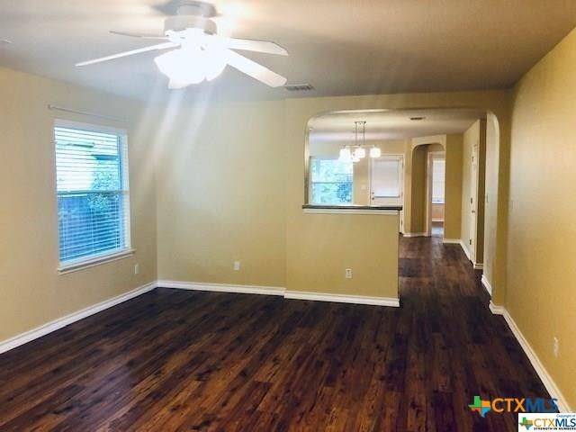 New Braunfels, TX 78130,244 Goliad DR