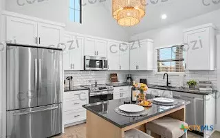 Fredericksburg, TX 78624,930 S Eagle ST #104