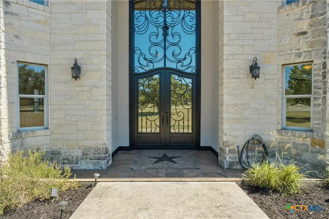 Buda, TX 78610,200 Oak Forest DR