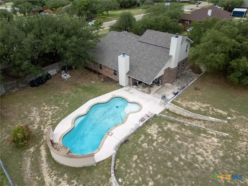 812 Taylor Creek RD, Copperas Cove, TX 76522