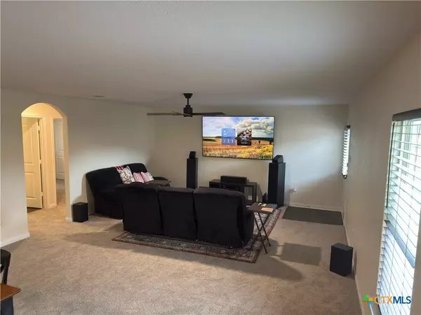 Jarrell, TX 76537,721 Yearwood LN #45E