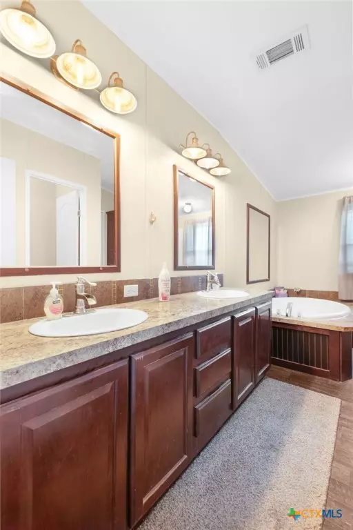 Kempner, TX 76539,411 Private Road 3447