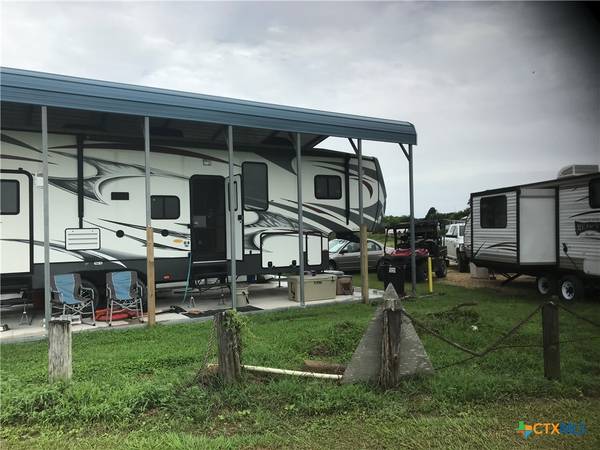 193 Silkstocking ST, Port Lavaca, TX 77979
