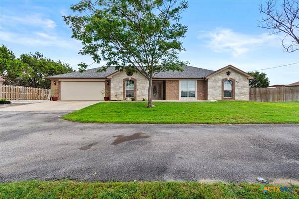 634 Irish LN, Killeen, TX 76549