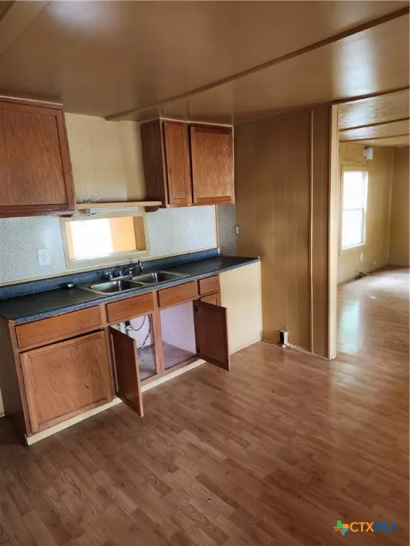 Canyon Lake, TX 78133,520 Royal Oak DR