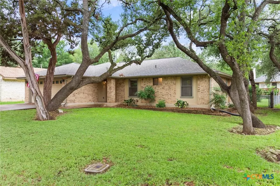 305 Rockmoor DR, Georgetown, TX 78628