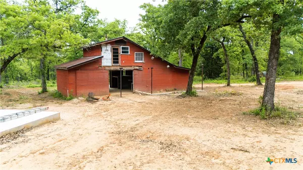 Cameron, TX 75620,380 Private Road 6040