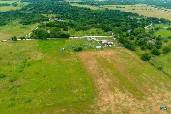 Lockhart, TX 78644,00 Lovers LN