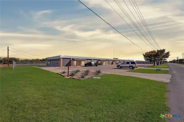 Seguin, TX 78155,1419 Fleming DR #Warehouse 9