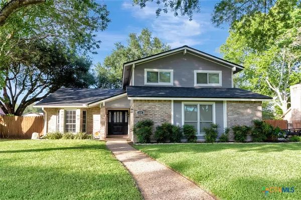 608 Chimney Rock DR, Victoria, TX 77904