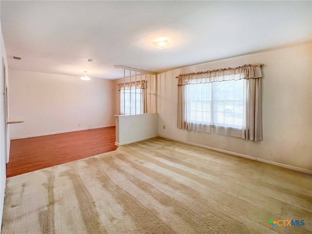 Belton, TX 76513,1412 N Beal ST