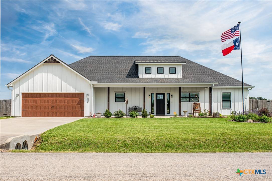 Inez, TX 77968,3350 Old Highway RD