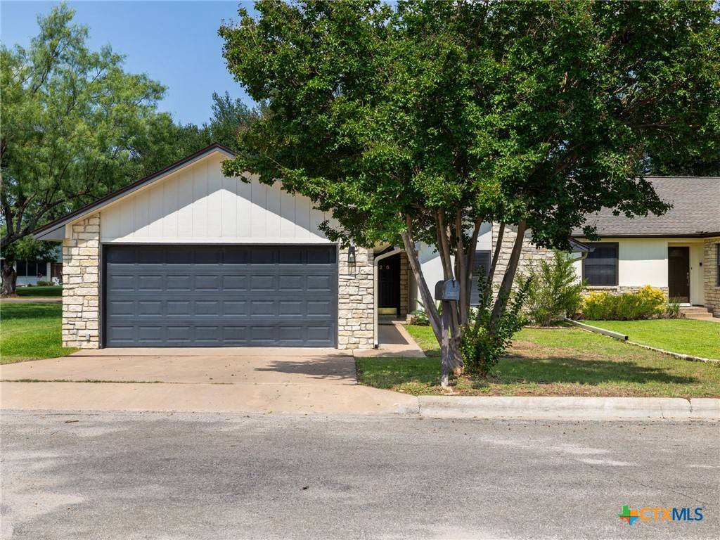 Meadowlakes, TX 78654,26 Fairway LN