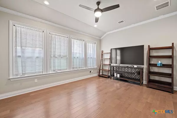 New Braunfels, TX 78132,1169 Creek CYN