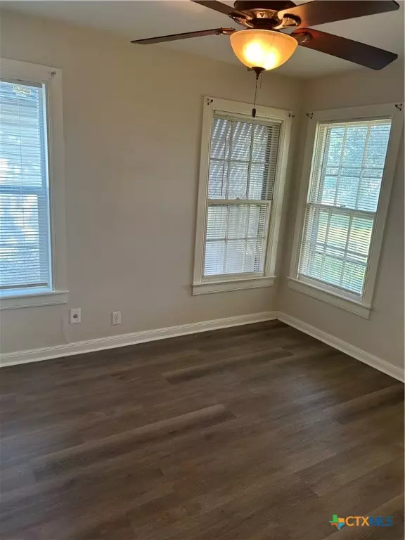 Victoria, TX 77901,1805 E Guadalupe ST