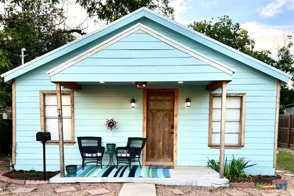 New Braunfels, TX 78130,747 Oasis ST