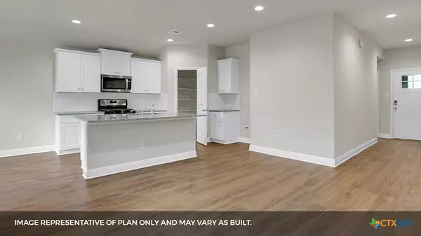 San Marcos, TX 78666,140 FLORA VISTA ST