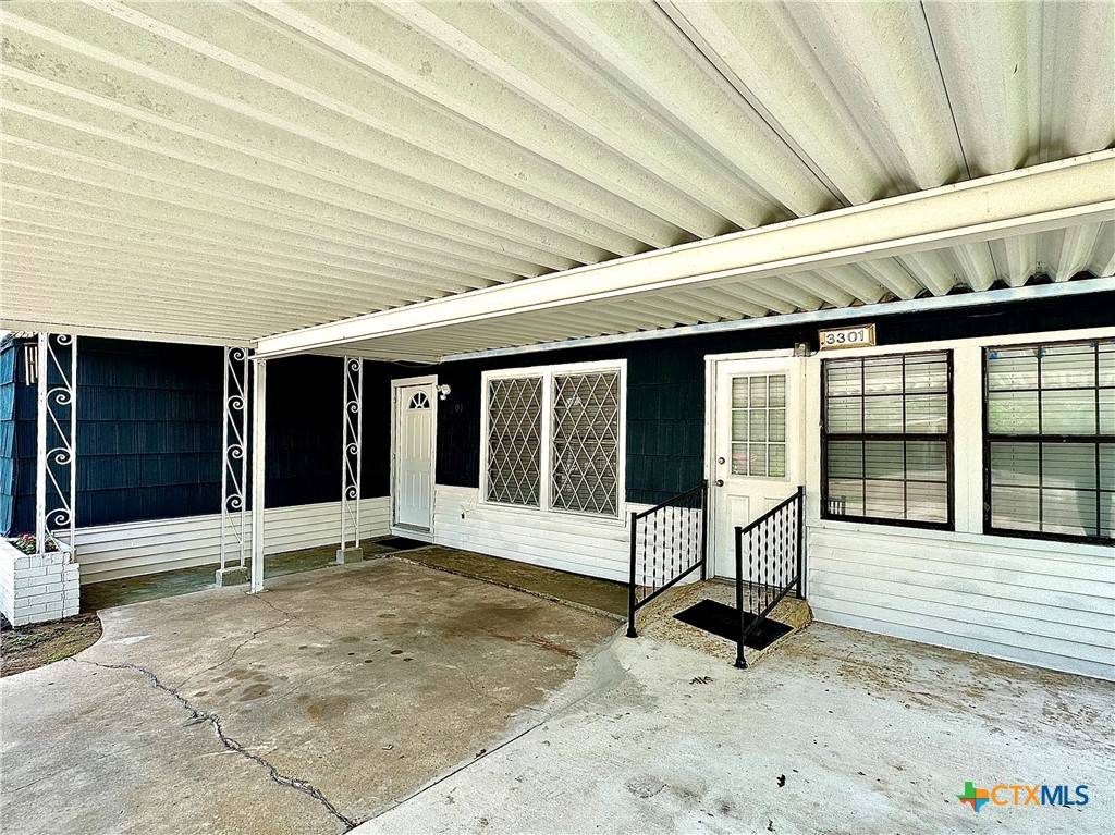 Victoria, TX 77901,3301 Cypress ST