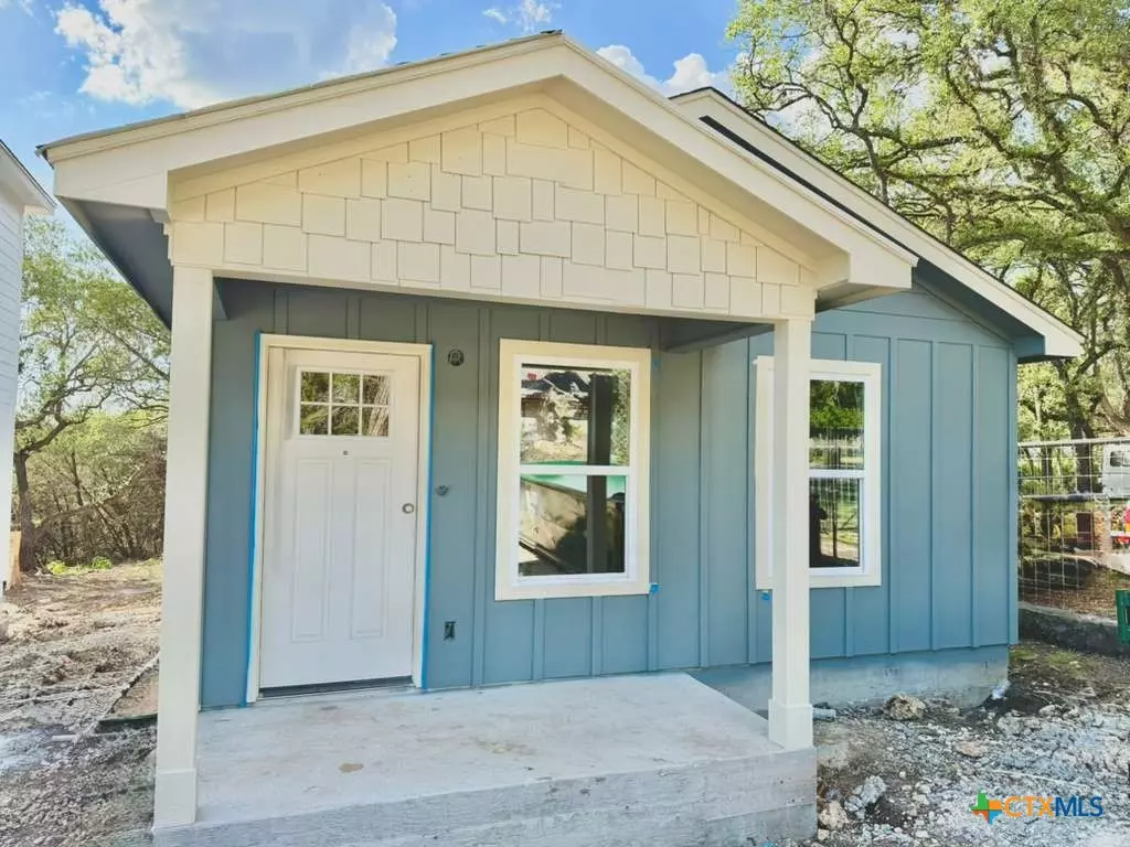 Canyon Lake, TX 78133,709 Burr Oak LN