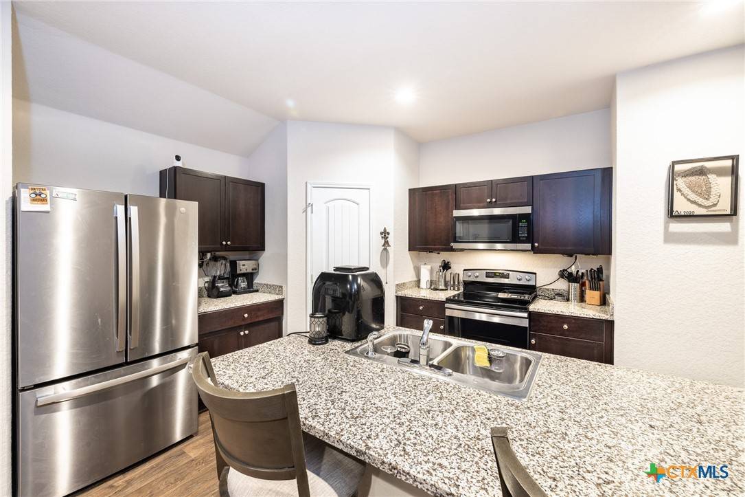 Seguin, TX 78155,860 Margay Loop