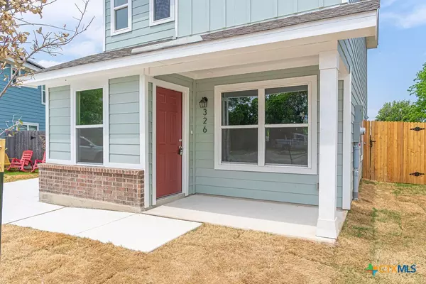 Seguin, TX 78155,326 Mar Hill St