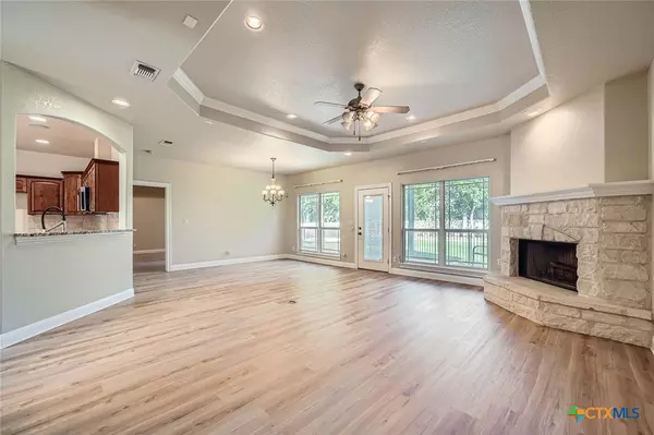 Martindale, TX 78655,240 Hummingbird WAY