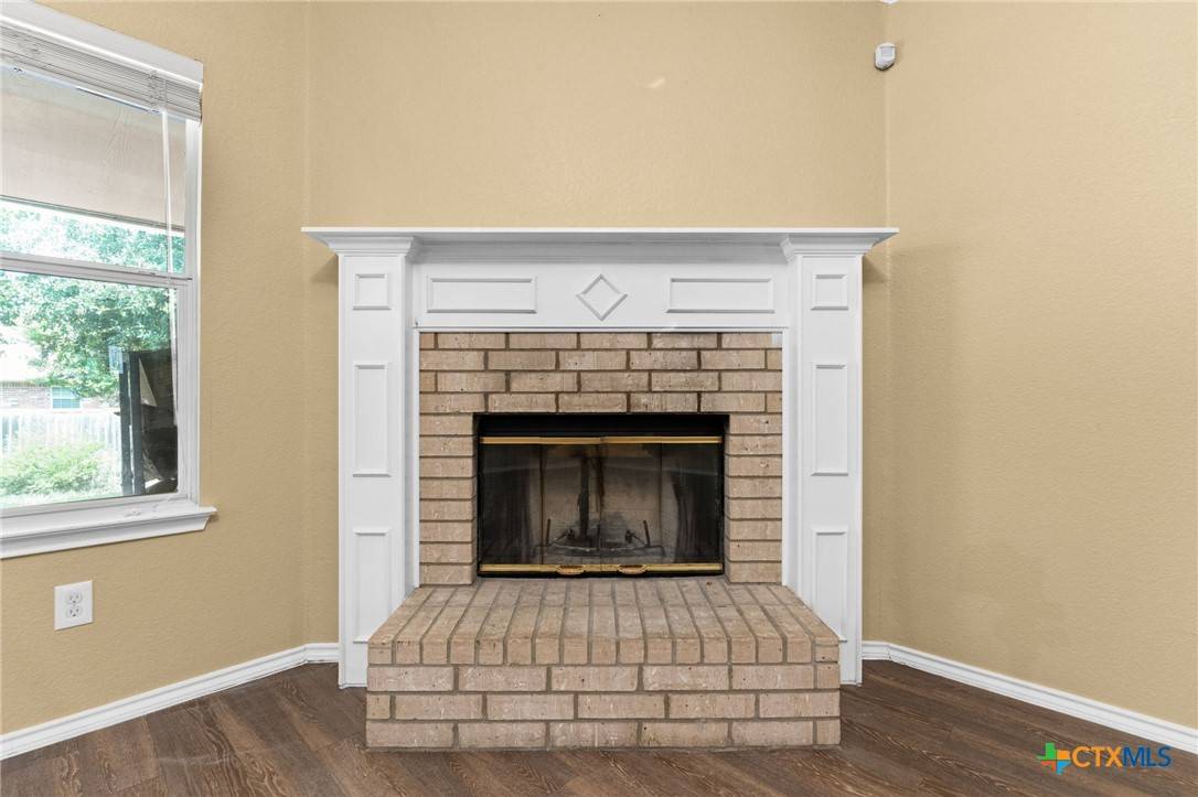 Killeen, TX 76542,5300 Two Step PL