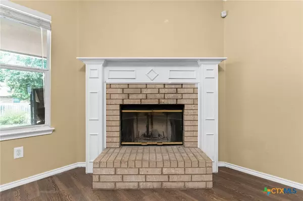 Killeen, TX 76542,5300 Two Step PL