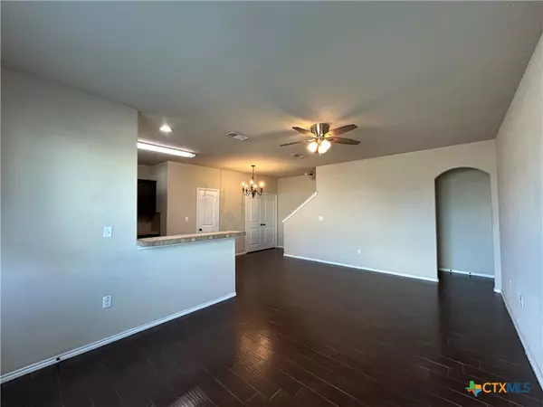 New Braunfels, TX 78130,201 Anne Louise DR