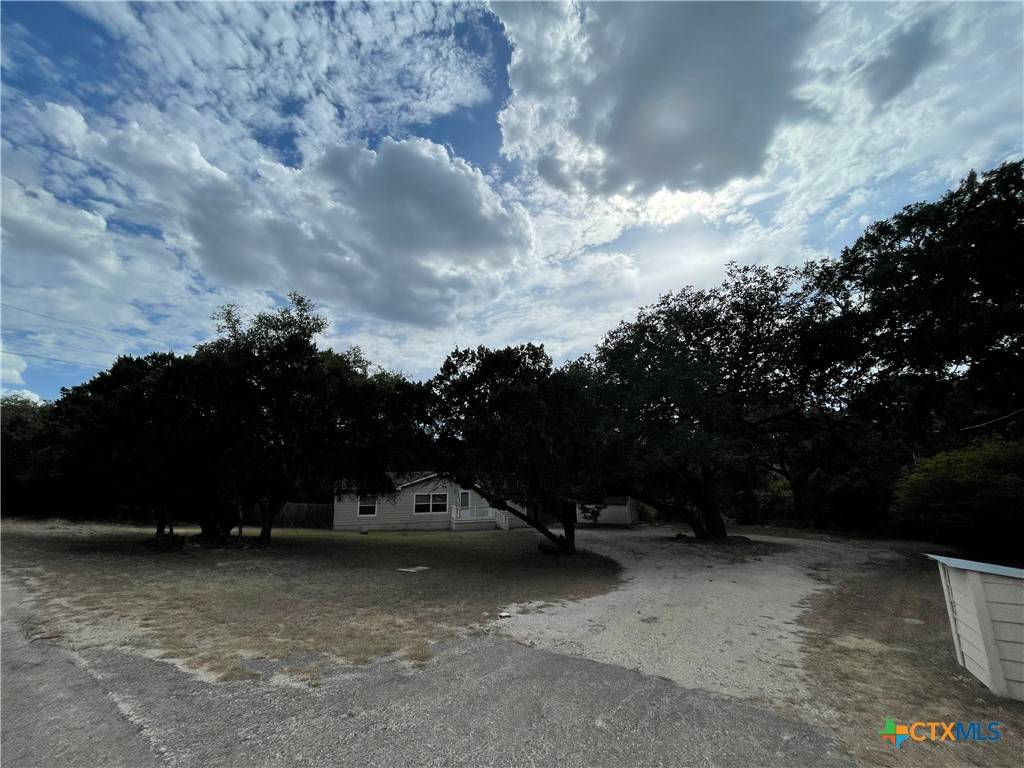 Canyon Lake, TX 78133,542 Tom Creek LN