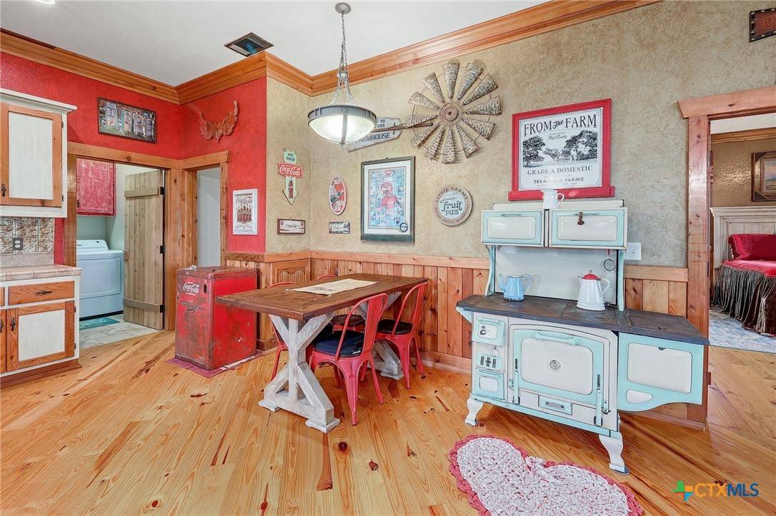 Taylor, TX 76574,1110 County Road 487