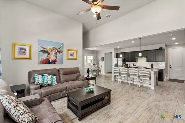 San Marcos, TX 78666,220 Bolivar WAY #101