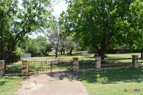 Kempner, TX 76539,219 County Road 4757