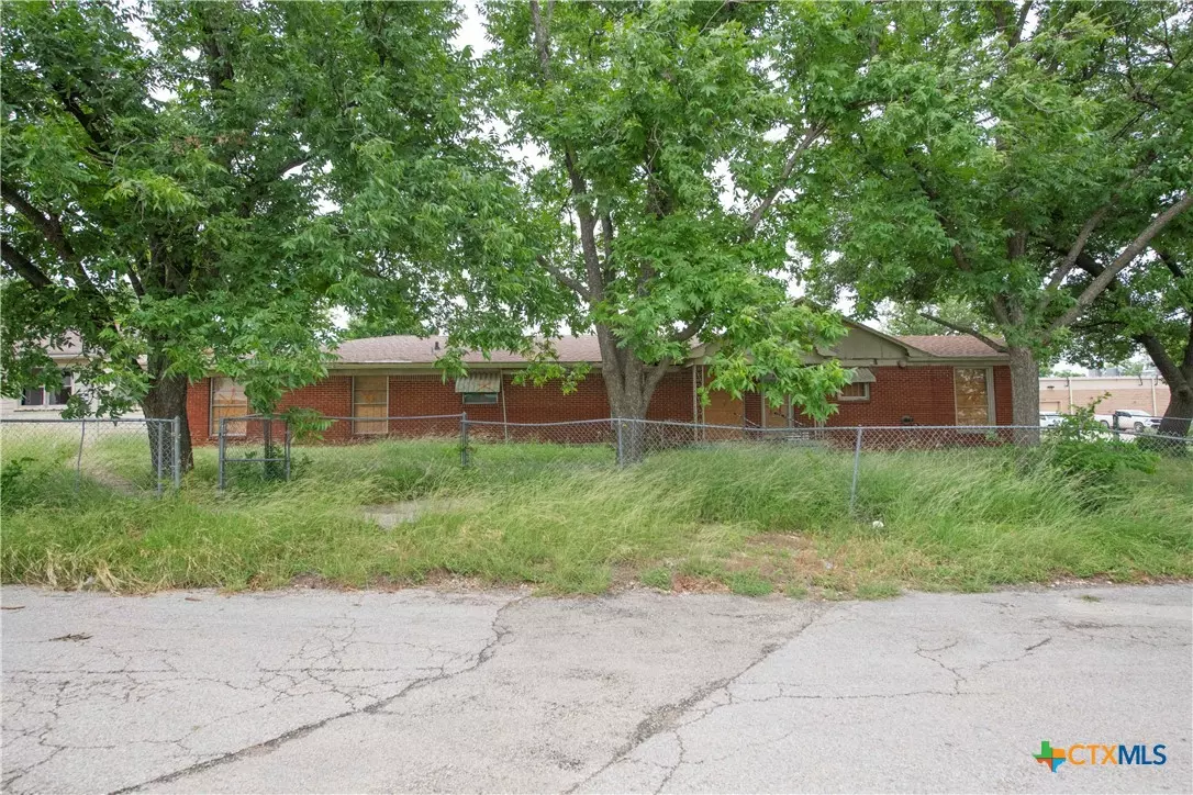Temple, TX 76504,111 S 33rd ST